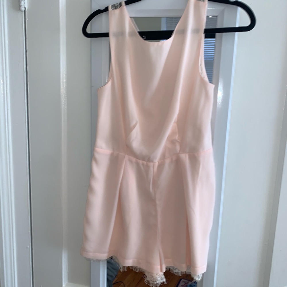 m i s s l o v e pale pink lace romper